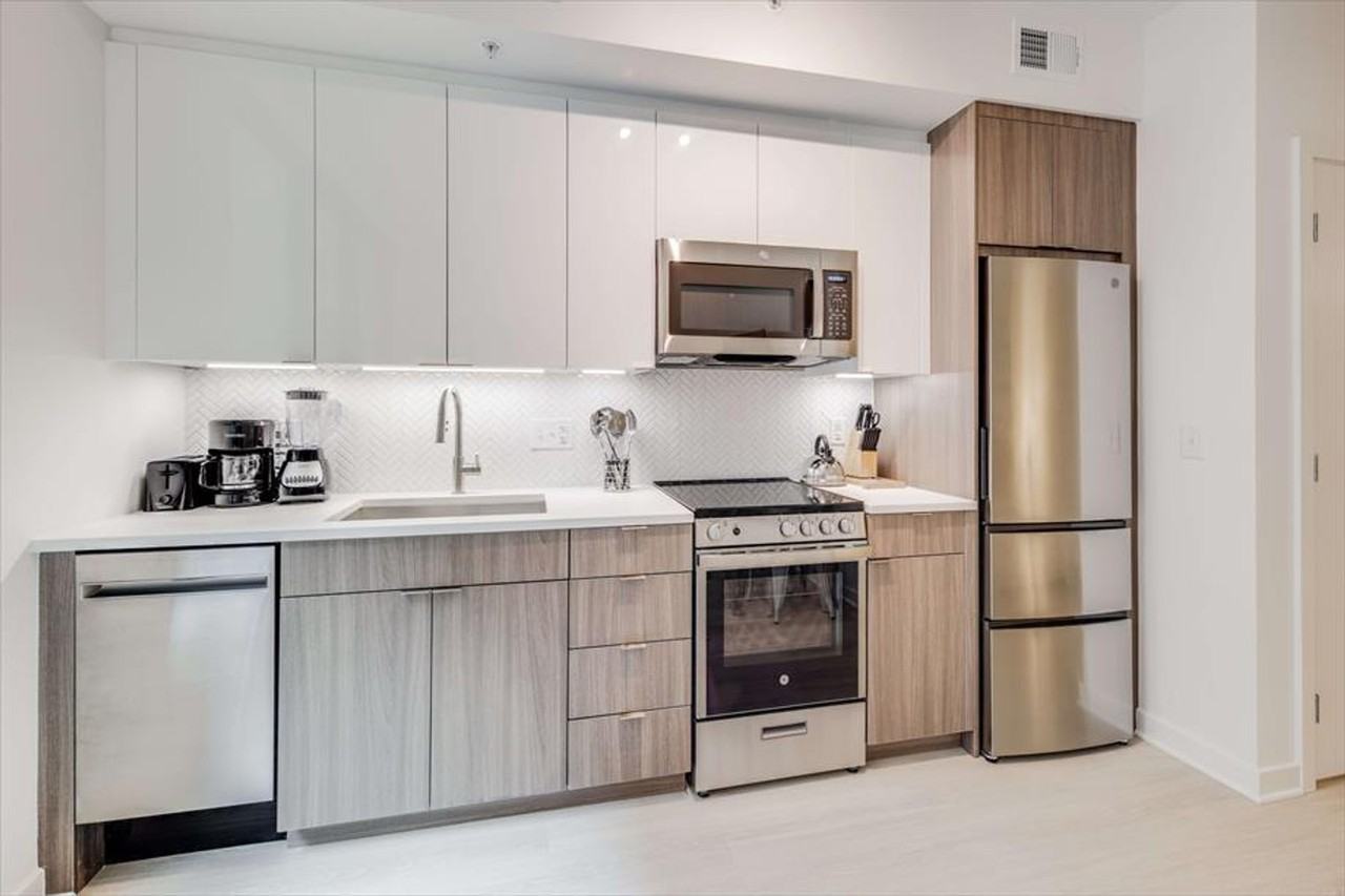 1051 1st St Ne #1041671P - Photo 4 of 27