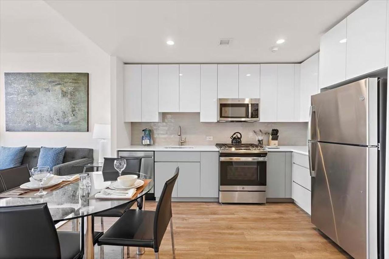 57 Bank St #1040048P - Photo 5 of 22