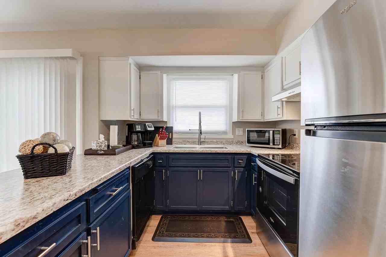 2421 Saratoga Rd #1296515P - Photo 7 of 29