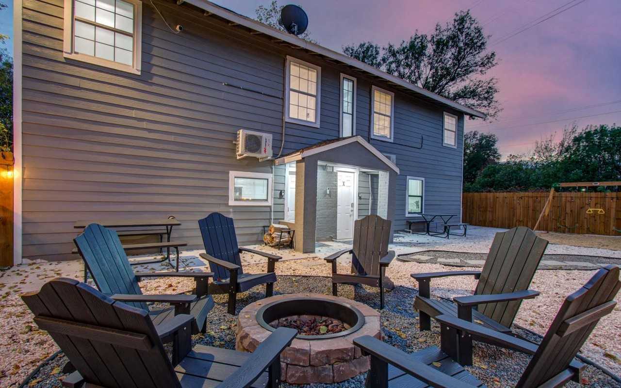 6403 Avenue C #1302879P - Photo 3 of 22