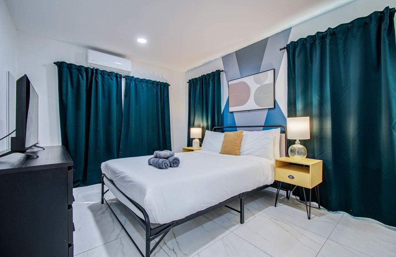 6403 Avenue C #1302879P - Photo 5 of 22