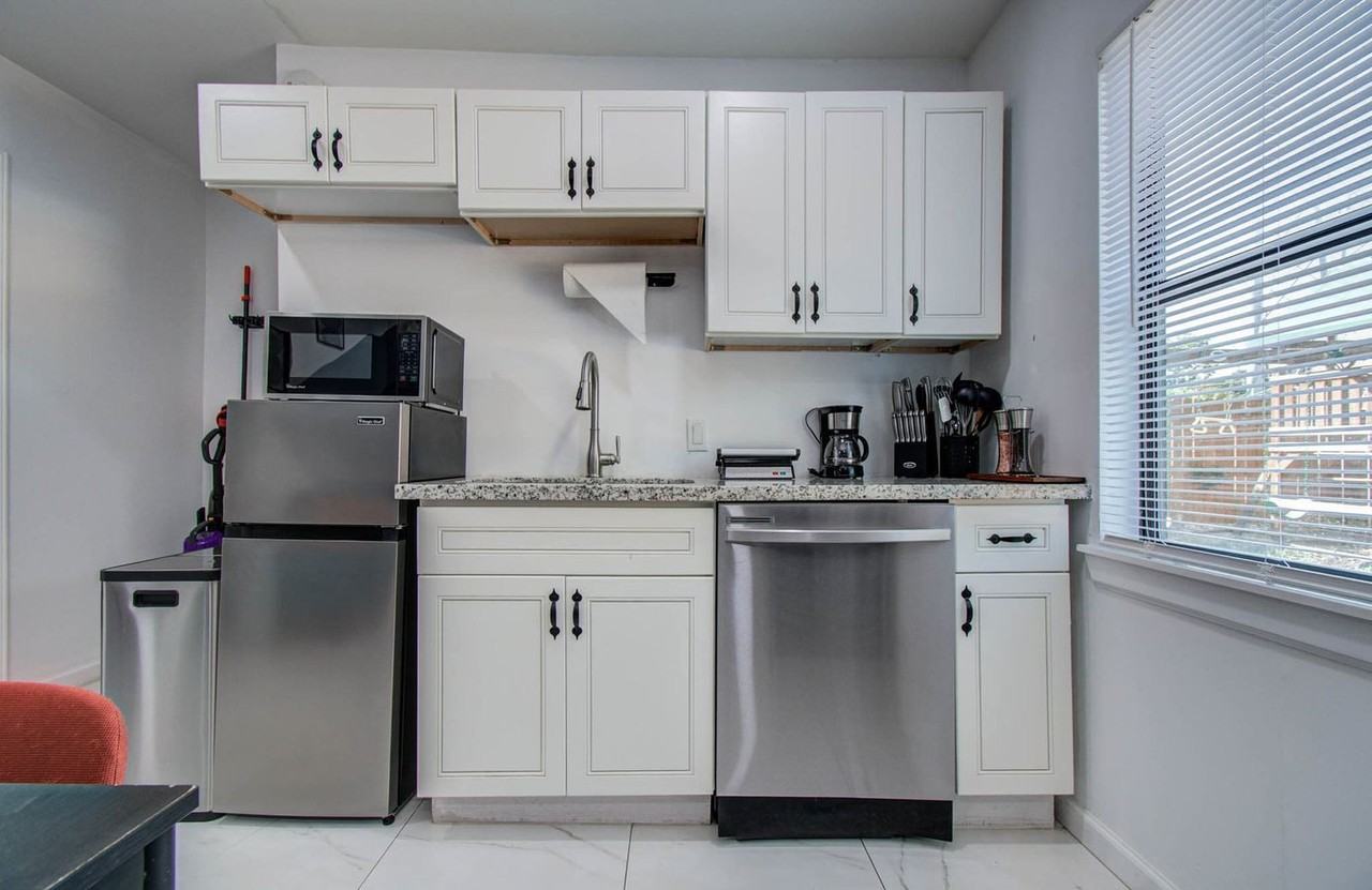 6403 Avenue C #1302879P - Photo 6 of 22