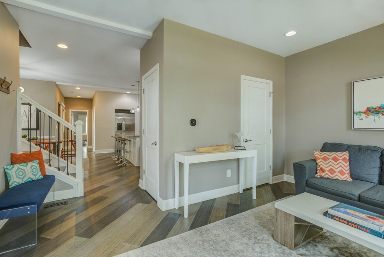 373 E Morris St #1303761P - Photo 6 of 37