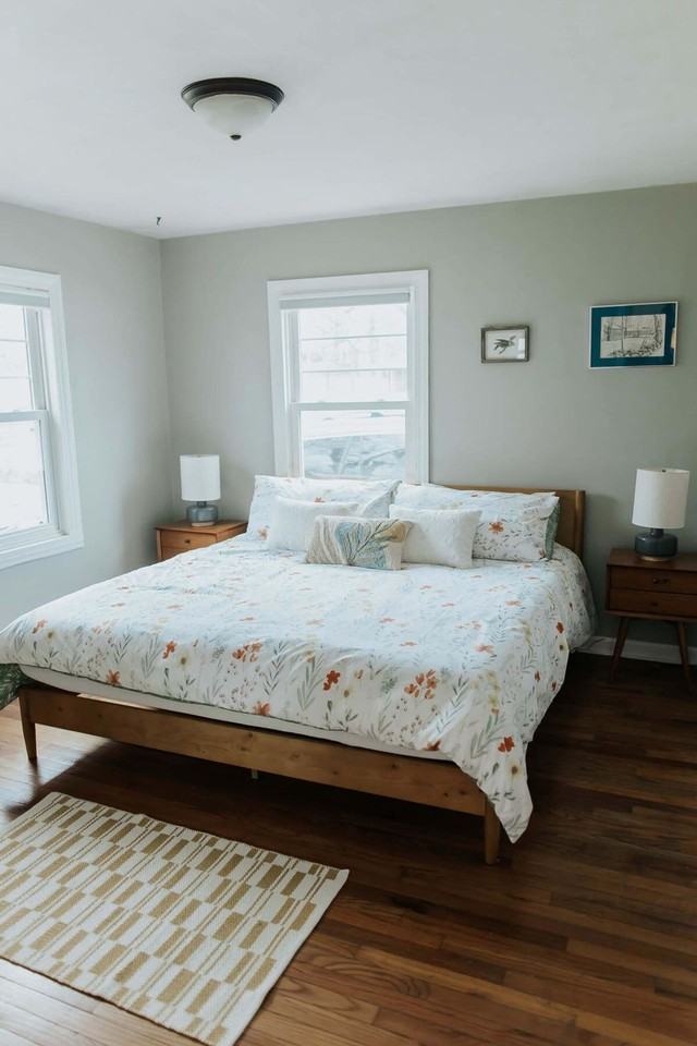 909 S Mitchell St #1303772P - Photo 3 of 50