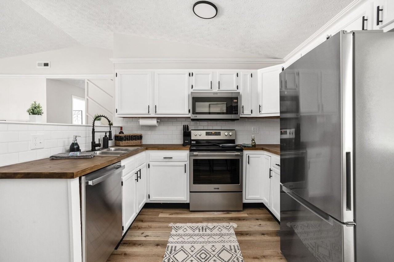 8538 Gandy Ct #1303751P - Photo 6 of 30