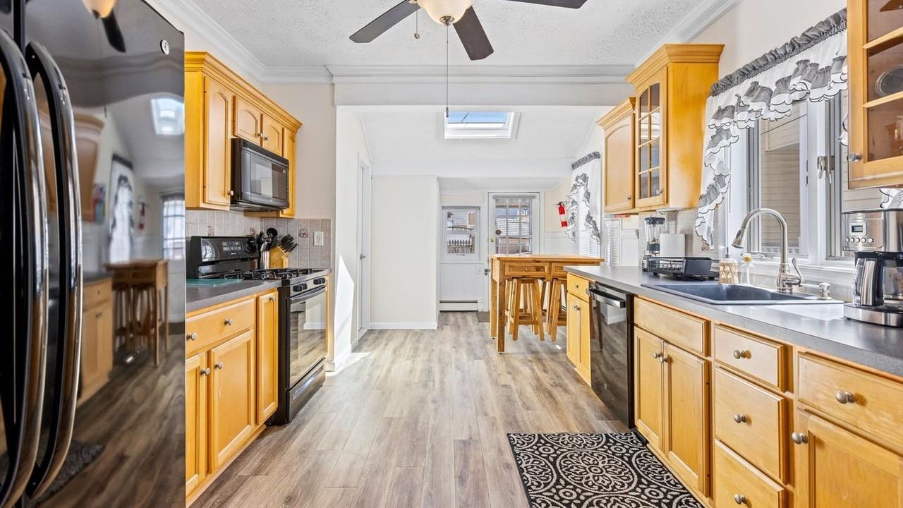 111 West Ave #1309024P - Photo 6 of 38