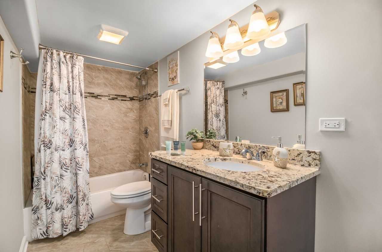 3833 S 61st Ct #1303254P - Photo 5 of 25