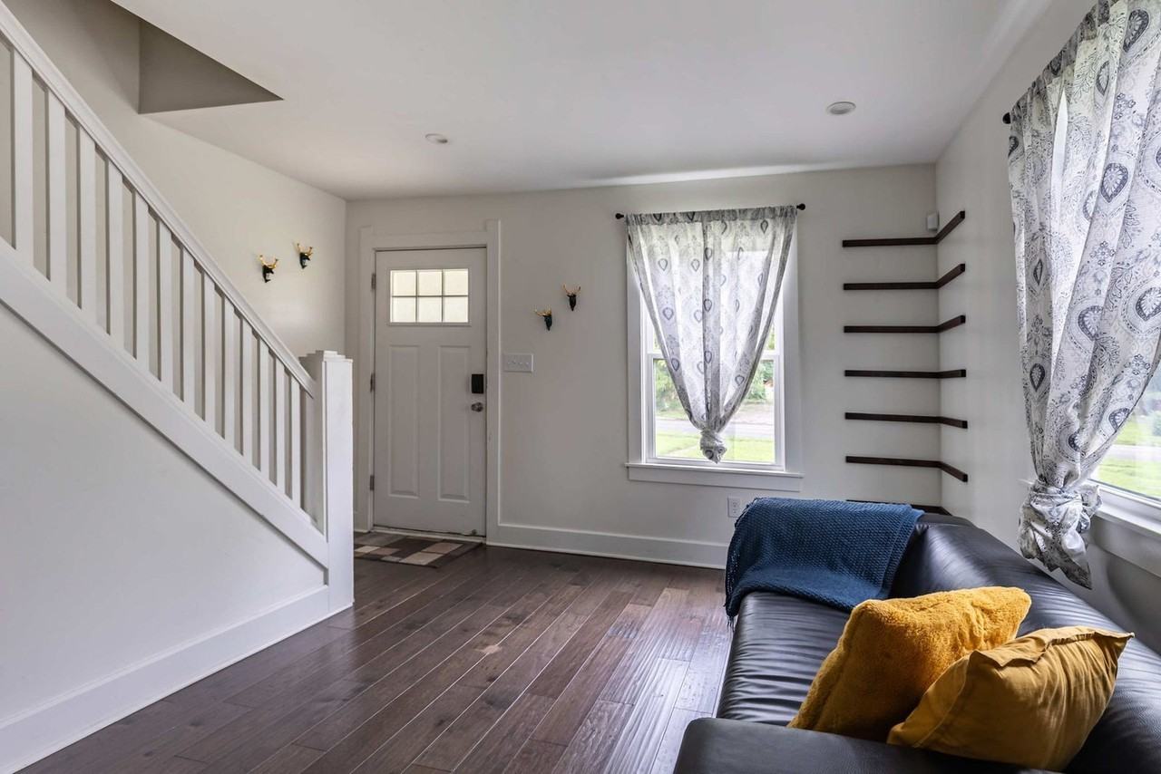 3203 Sutherland Ave #1310761P - Photo 4 of 50