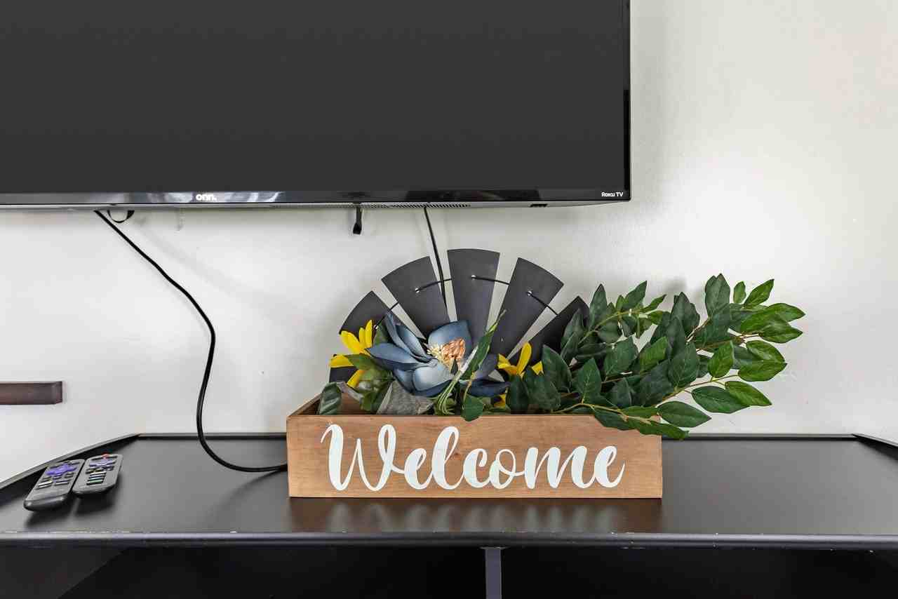 3203 Sutherland Ave #1310761P - Photo 6 of 50