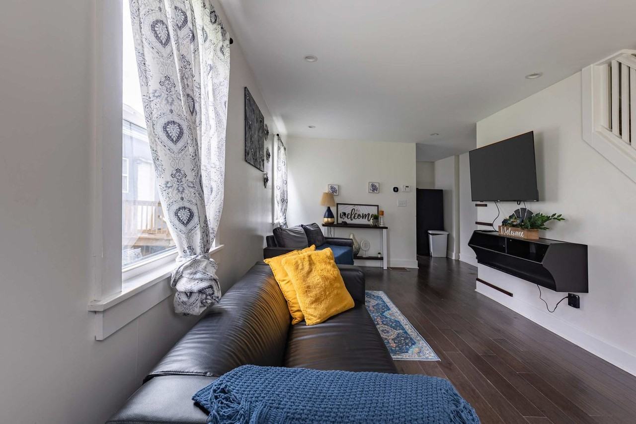 3203 Sutherland Ave #1310761P - Photo 7 of 50