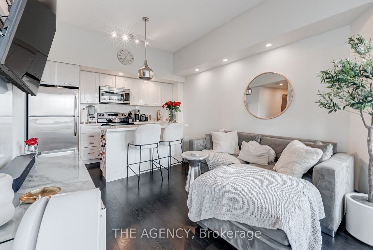 2212 Lake Shore Boulevard West - Photo 3