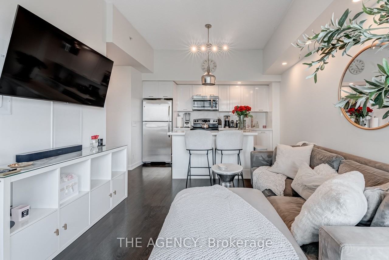 2212 Lake Shore Boulevard West - Photo 4