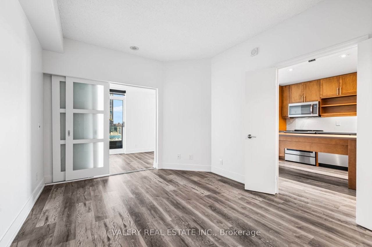61 Yorkville Avenue - Photo 14