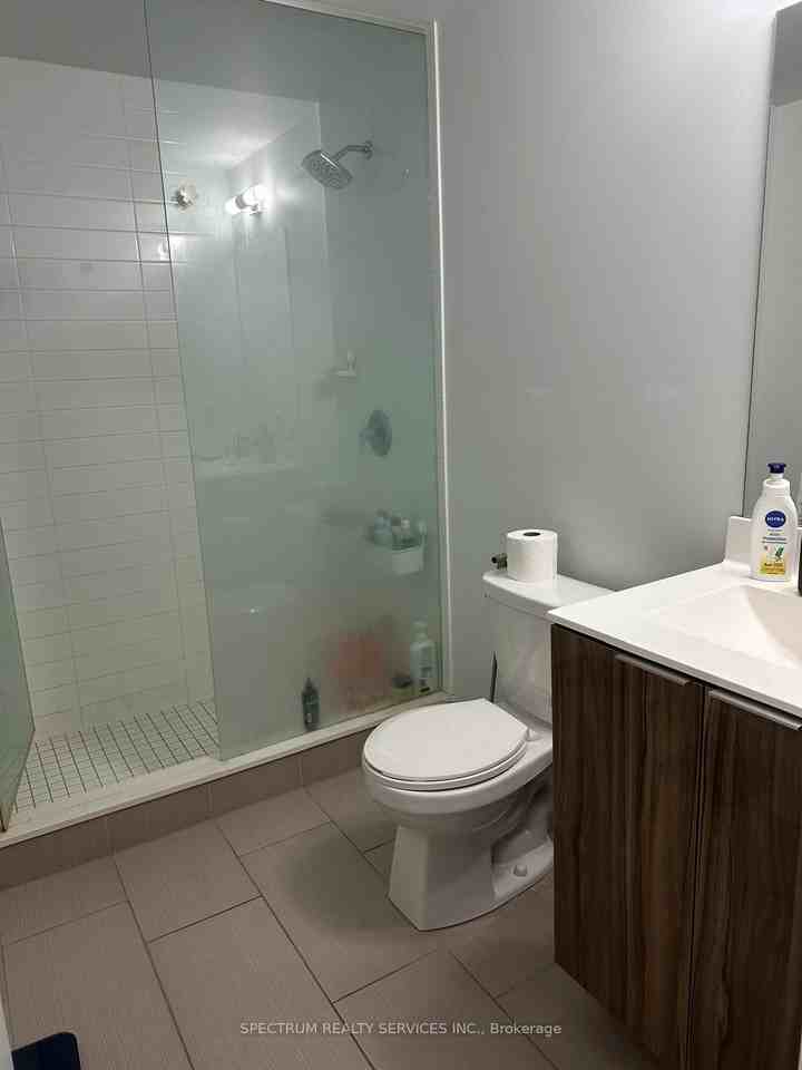 Park Lawn Rd & Lake Shore Blvd W #4819 - Photo 3 of 6