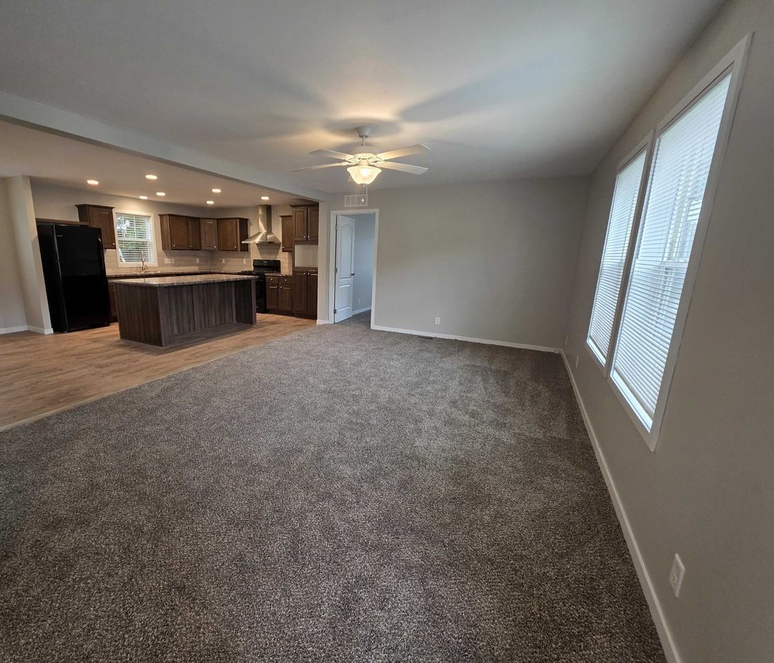 4548 Spruce Ct #473 - Photo 2 of 34