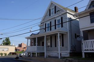 381 Forest Ave - Photo 1 of 1