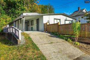 featured image of 33331 3 Avenue #1