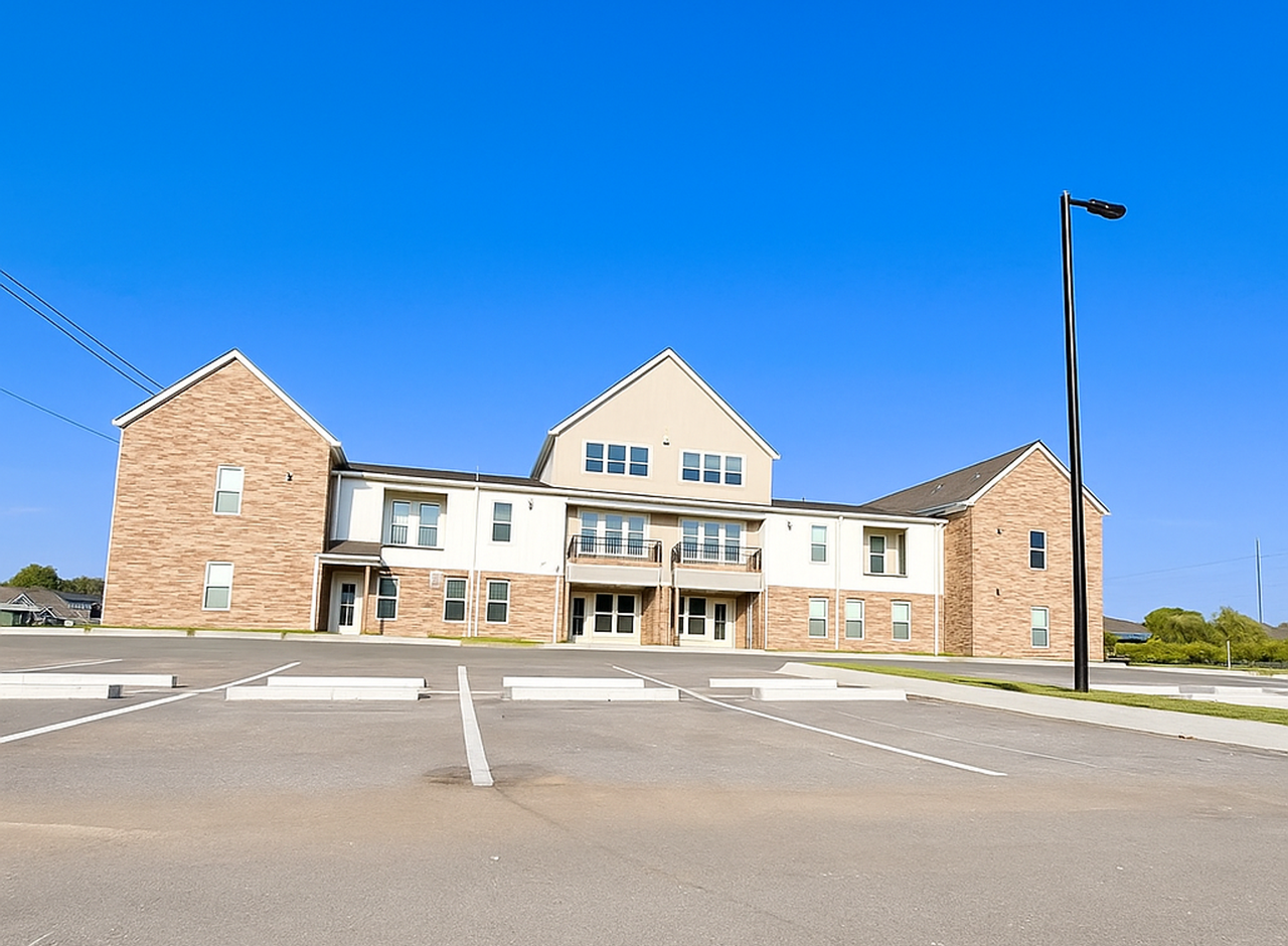 Willow Crossing Apartments - Photo 3 of 25