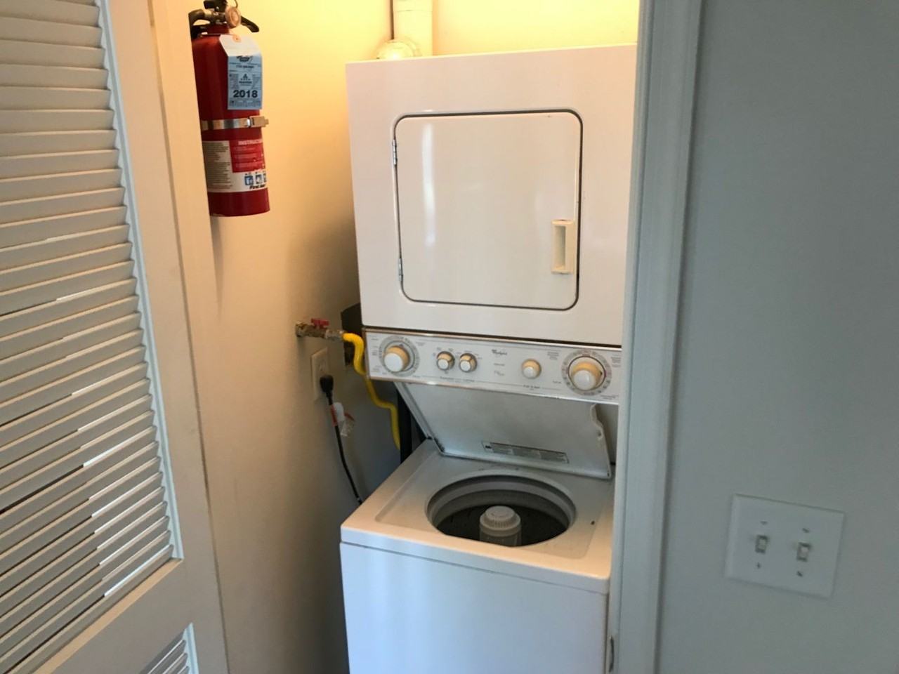 710 6th Ave - Photo 5 of 20