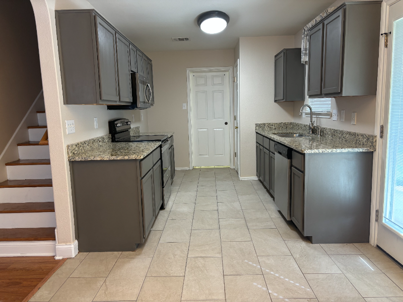 369 Tanager Drive - Photo 5 of 17