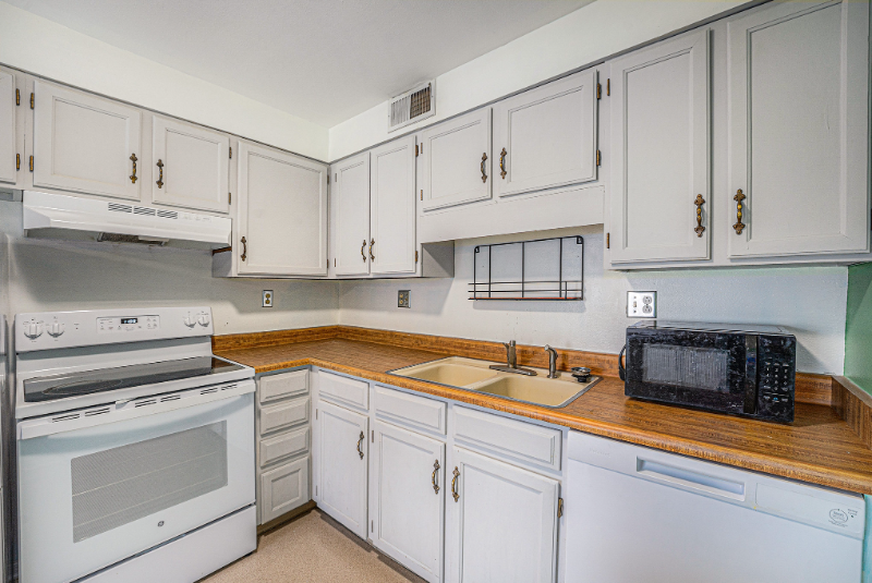 8870 W Jewell Ave #11 - Photo 6 of 20