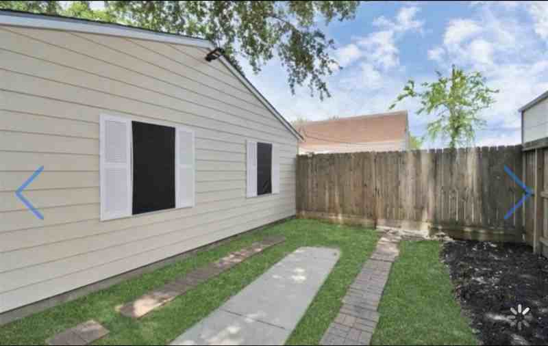 7441 Evie Ln #B - Photo 3 of 13