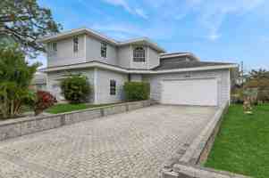 featured image of 3936 Tracewood Lane