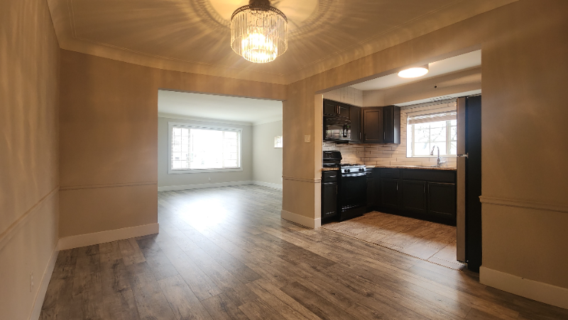 6251 Nottingham Ave #1stFL - Photo 5 of 10