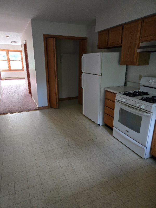 6194 Creek View Trl - Photo 3 of 10