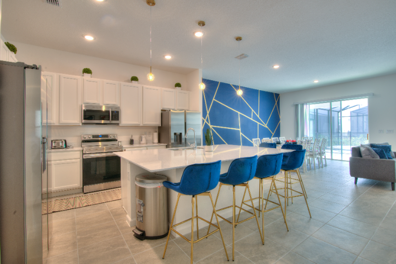 227 Marcello Blvd - Photo 4 of 10