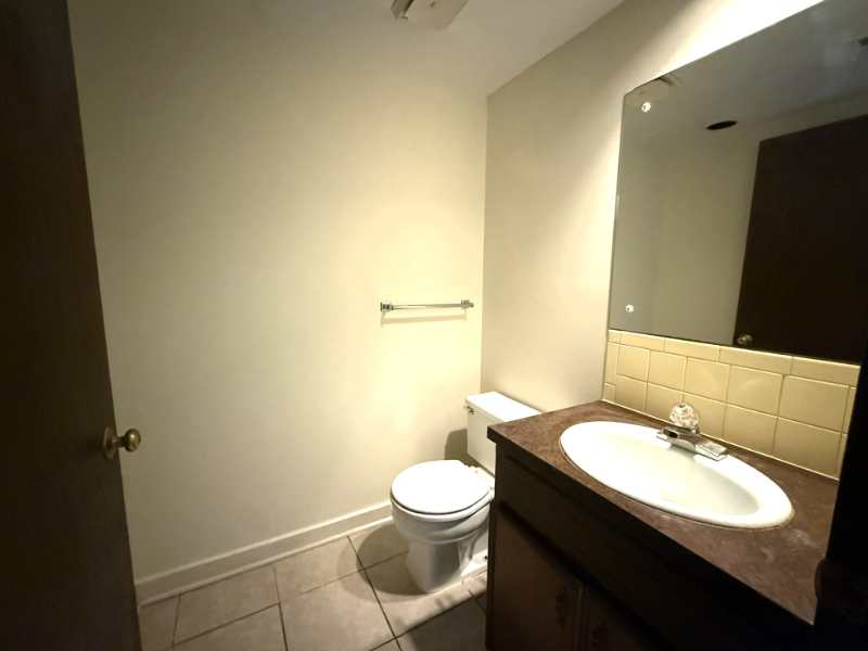 1330 N Perry Ave #3 - Photo 6 of 11