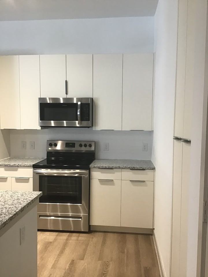 Burton Dr & E Riverside Dr #279 - Photo 5 of 11