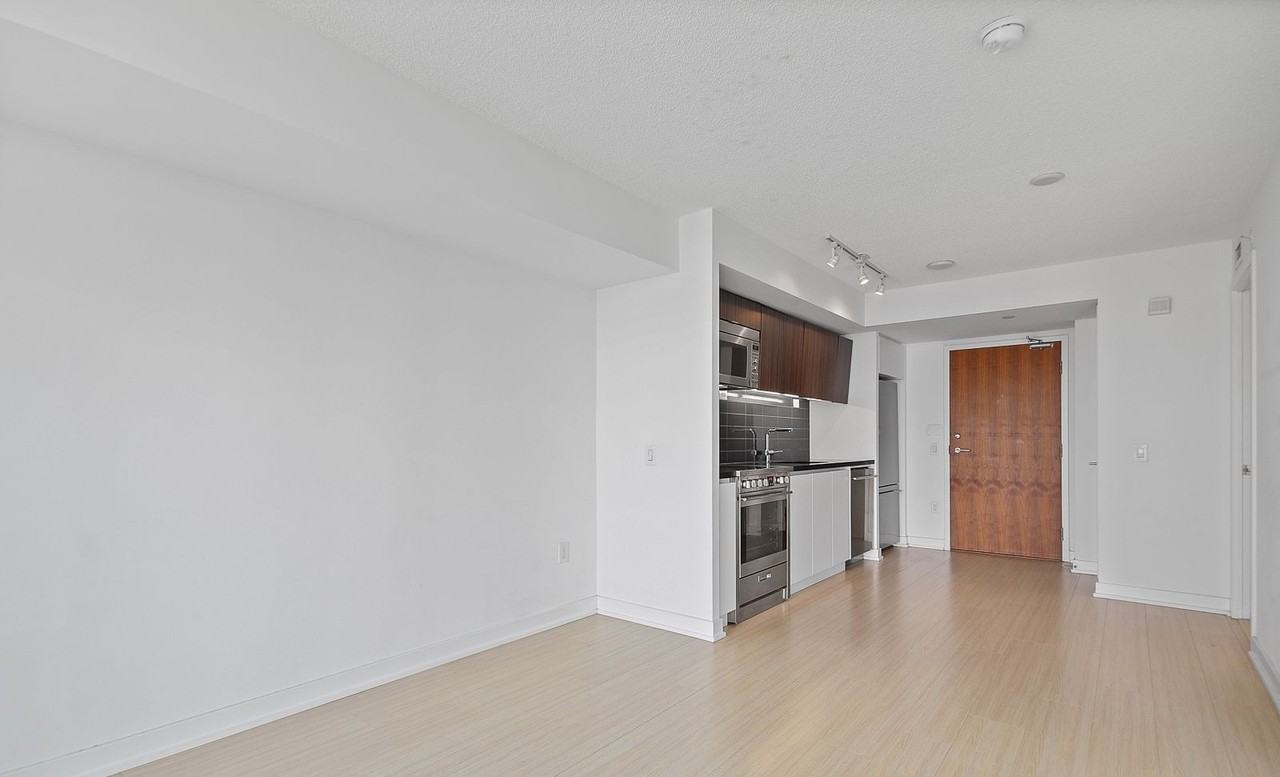 85 Queens Wharf Road #3110 - Photo 3 of 11