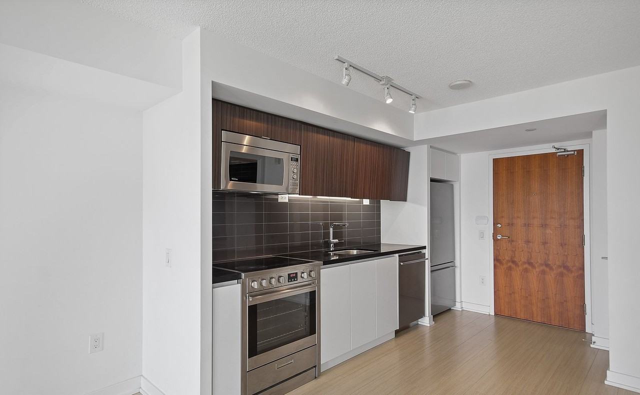 85 Queens Wharf Road #3110 - Photo 2 of 11