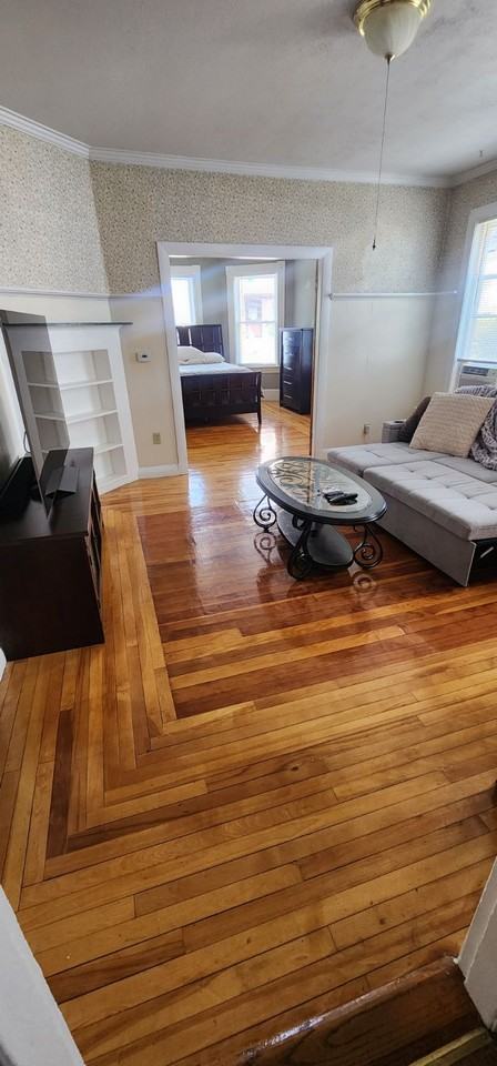 284 Sullivan St #1stFL - Photo 2 of 14