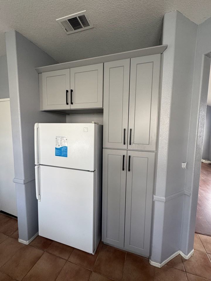 5962 Turnberry Dr #NA - Photo 3 of 13