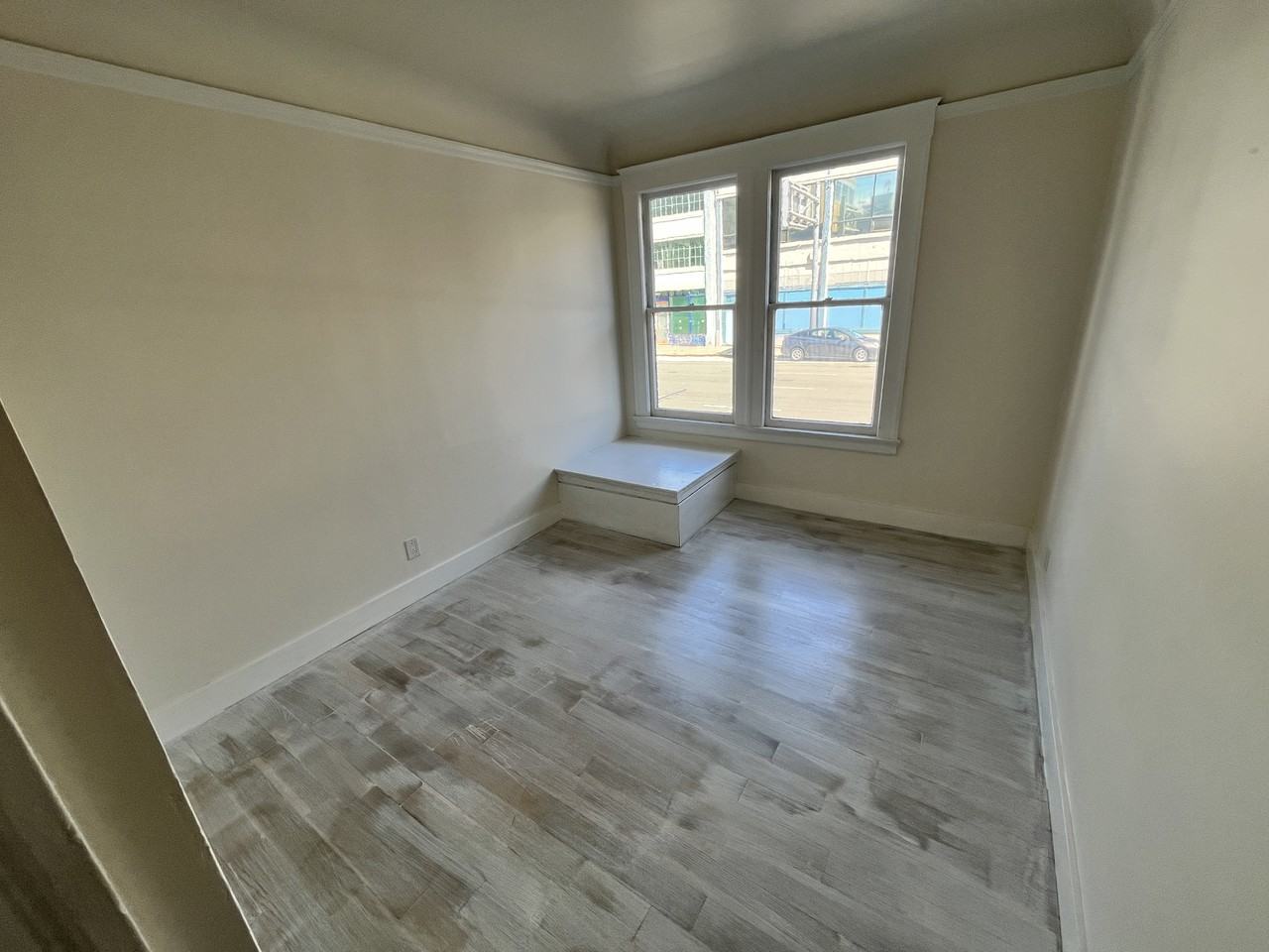 154 10th St #3 - Photo 6 of 9