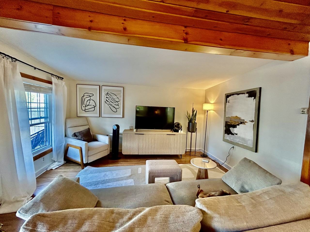 521 Sullivan Way #NA - Photo 2 of 15