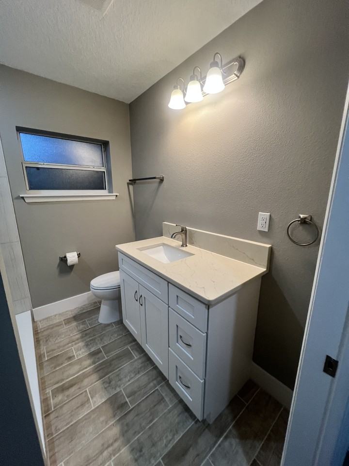 16146 Wallace St #NA - Photo 6 of 13