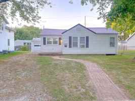 featured image of 1514 W Walnut St