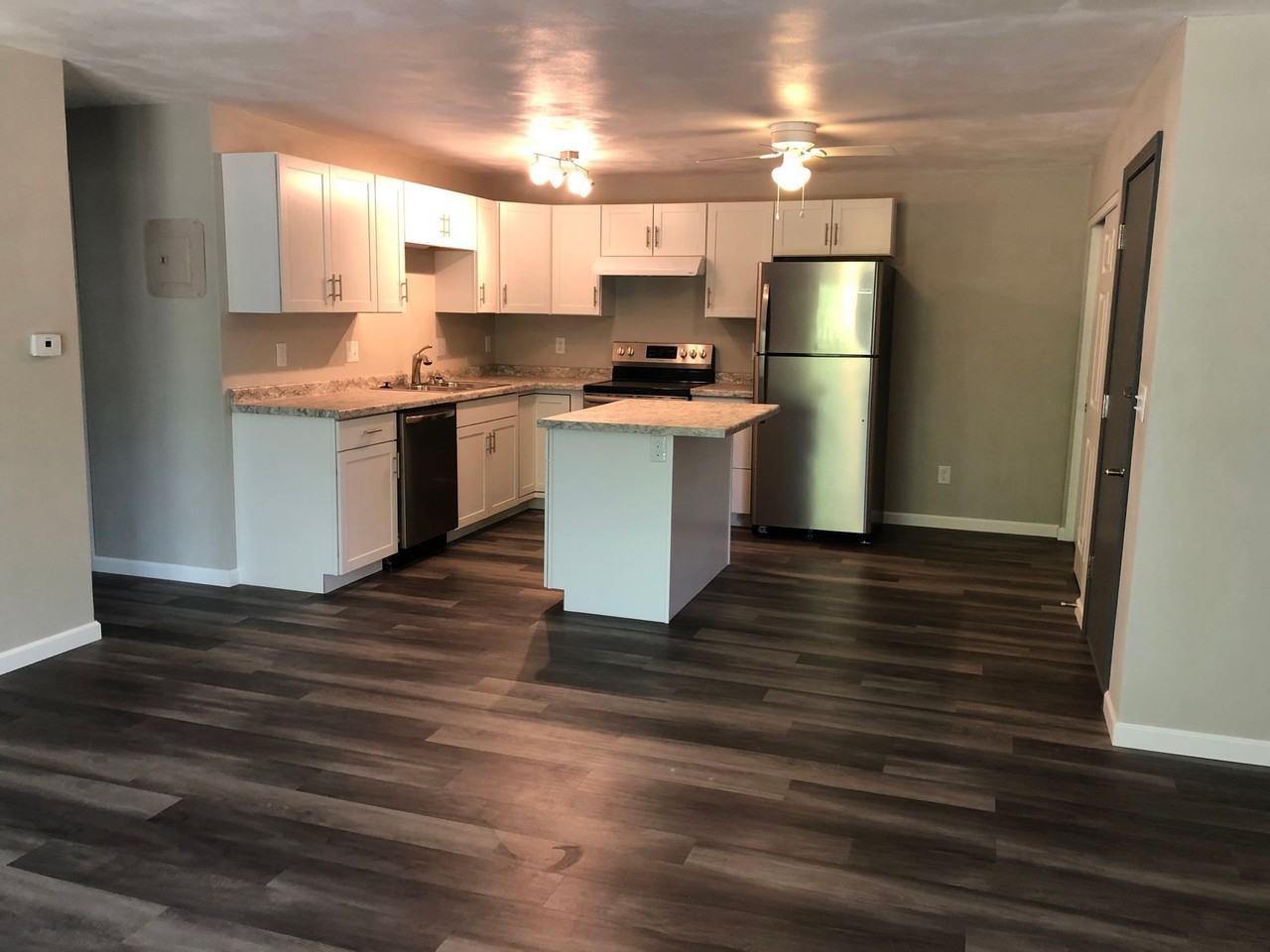 1818 W. Pershing Street - Photo 3 of 13