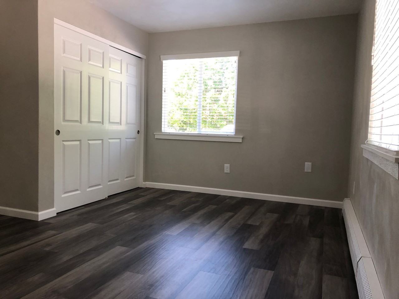 1818 W. Pershing Street - Photo 7 of 13