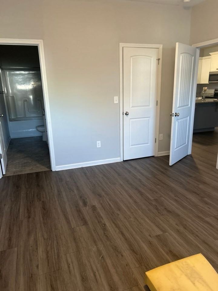 311 Cleveland St #1 - Photo 7 of 22