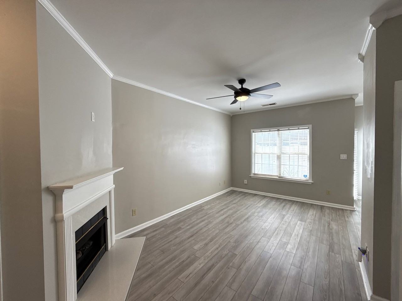 2043 Lennox Square Rd - Photo 3 of 20