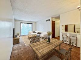 featured image of 612 S 16th St