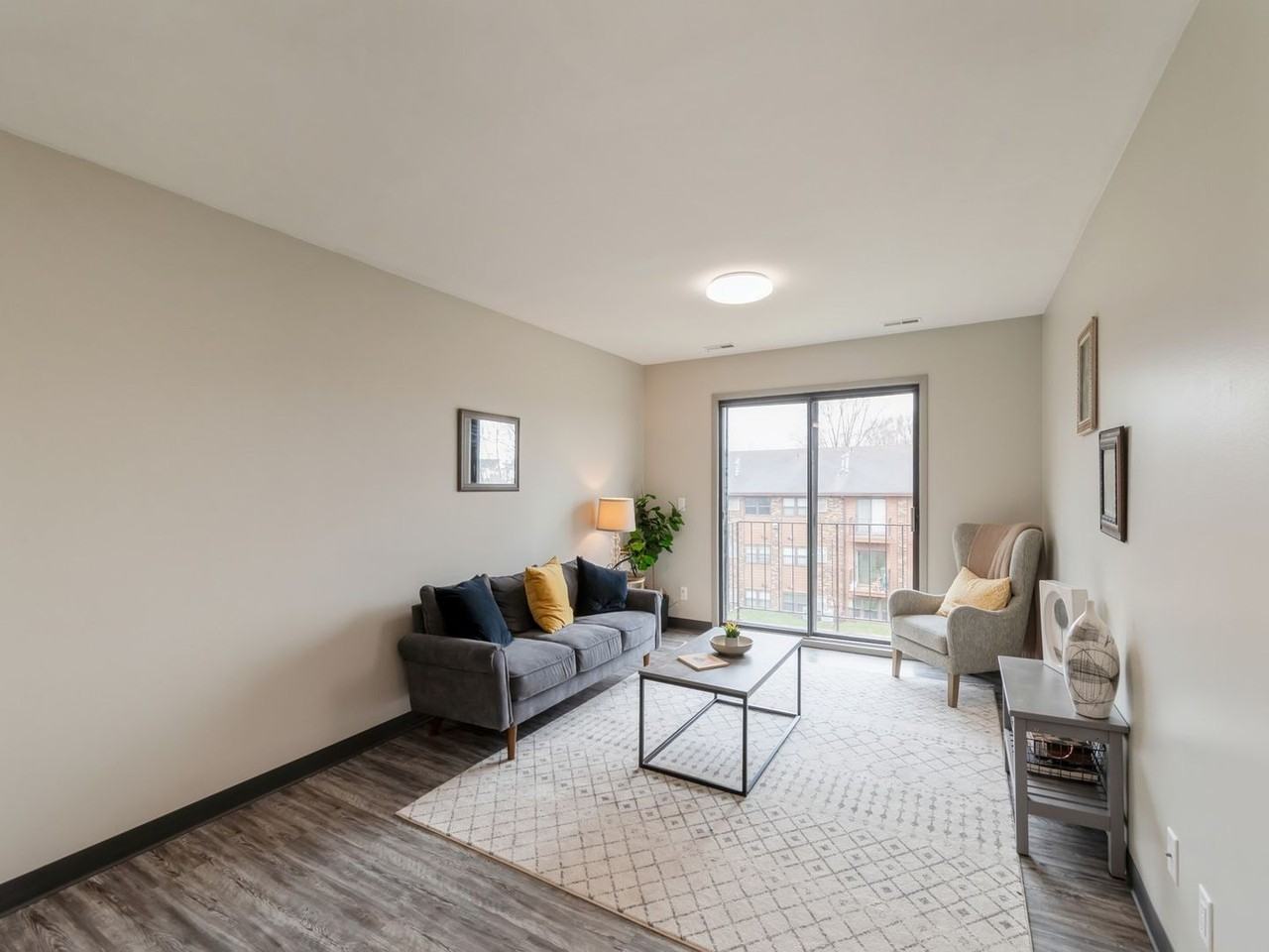 612 S 16th St (Pheasant Run) - Photo 2 of 27