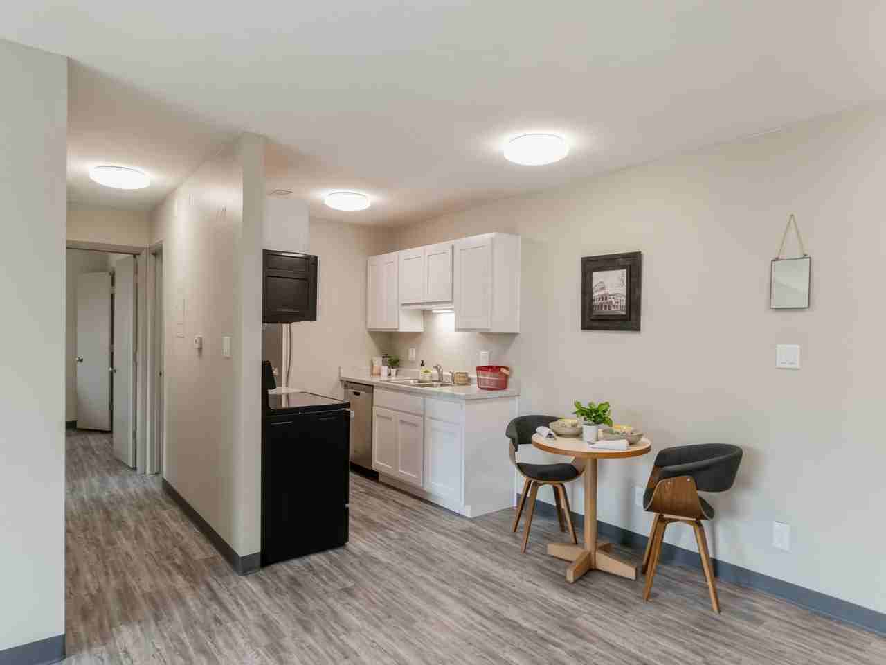 612 S 16th St (Pheasant Run) - Photo 5 of 27