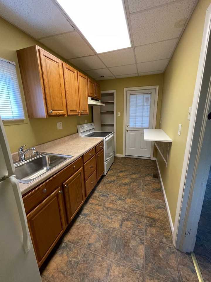 1614 5th Avenue - Photo 6 of 16