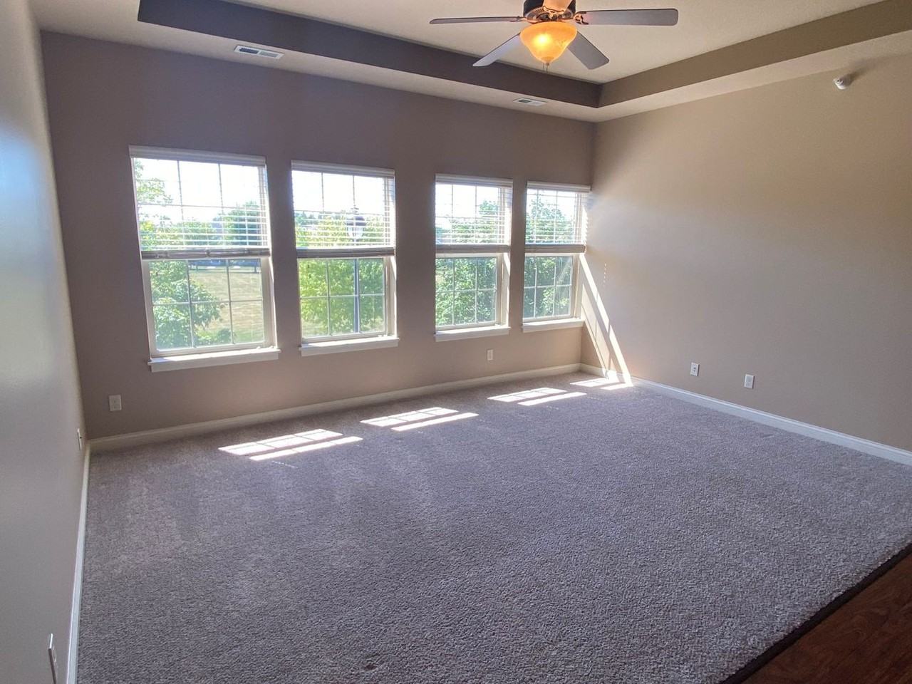 2815 Northridge Pkwy - Photo 2 of 11