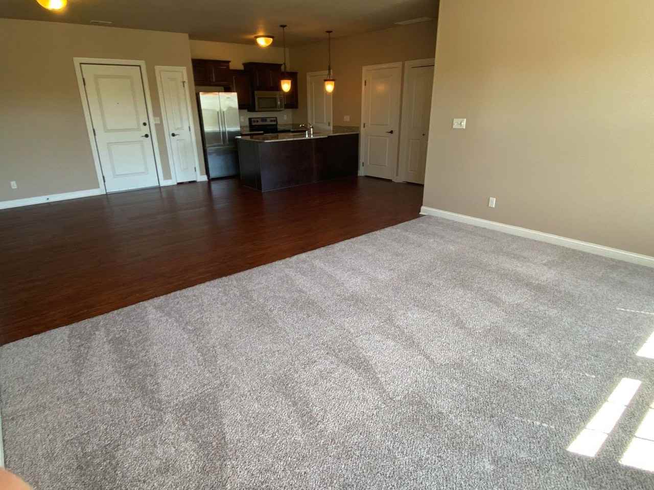2815 Northridge Pkwy - Photo 3 of 11